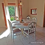 Geothan's House Nyaraló