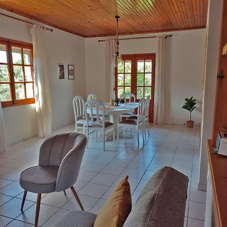 Geothan's House * Skala Sotiros